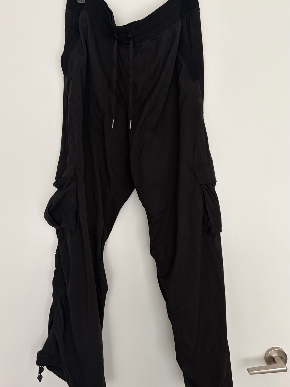 Dance Studio Relaxed-Fit
Mid-Rise Cargo Pant